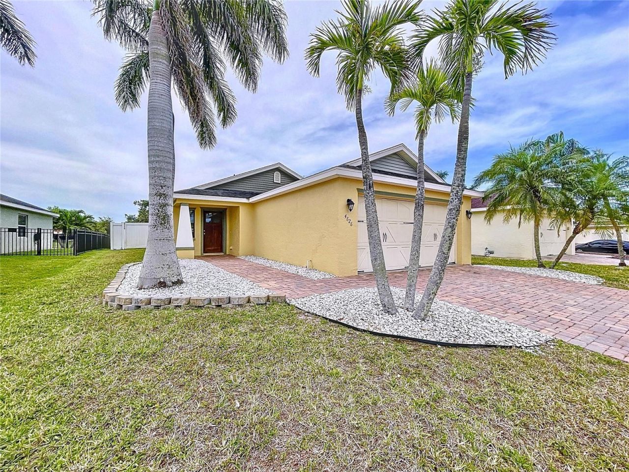 4826 San Ortebello Drive, Bradenton, FL 34208 Photo