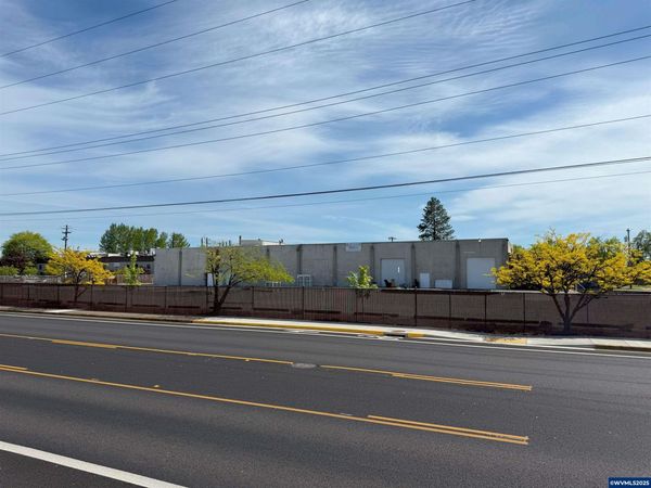 250 Queen Av SW, Albany, OR 97322