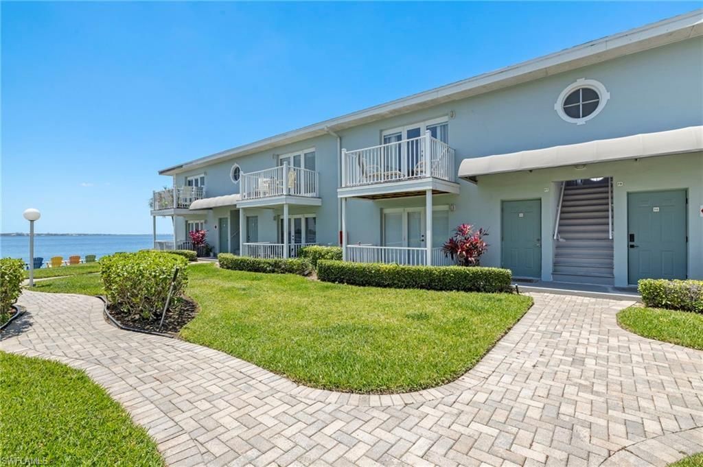 3330 N Key Dr, Unit 6, North Fort Myers, FL 33903 Photo