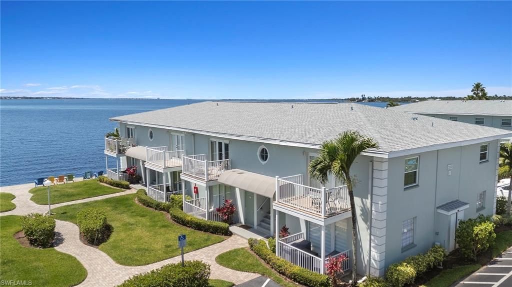 3330 N Key Dr, Unit 6, North Fort Myers, FL 33903 Photo