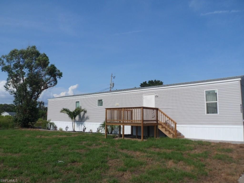 8405 Ebson Dr, North Fort Myers, FL 33917 Photo
