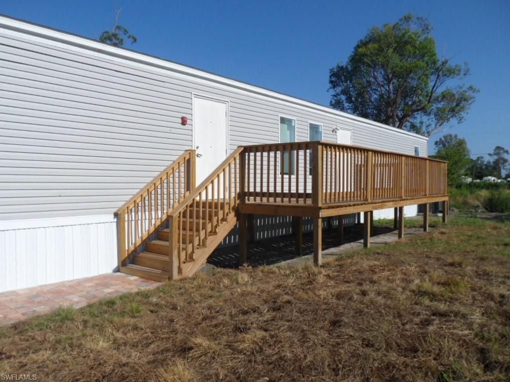 8405 Ebson Dr, North Fort Myers, FL 33917 Photo