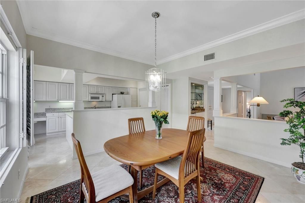 5929 Chanteclair Dr, Unit 8, Naples, FL 34108 Photo