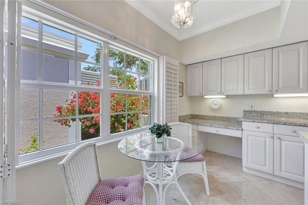 5929 Chanteclair Dr, Unit 8, Naples, FL 34108 Photo