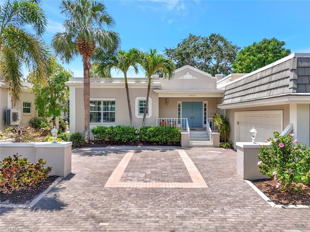 5929 Chanteclair Dr, Unit 8, Naples, FL 34108 Photo