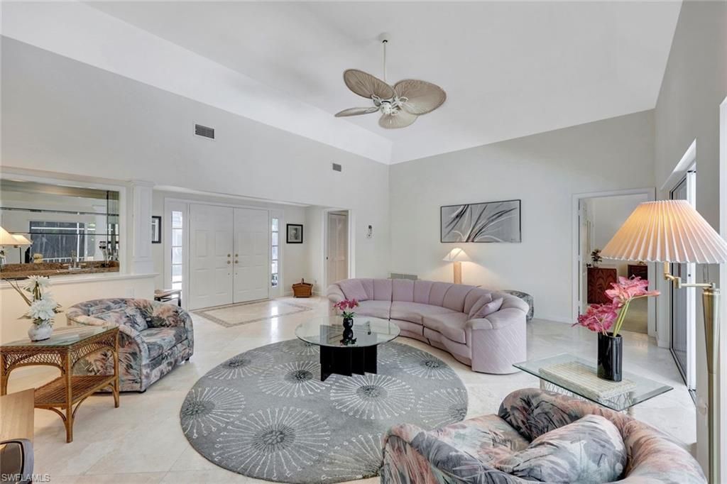 5929 Chanteclair Dr, Unit 8, Naples, FL 34108 Photo