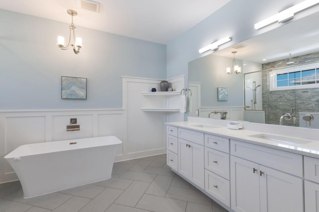 222 Willow Avenue, Anna Maria, FL 34216 Photo