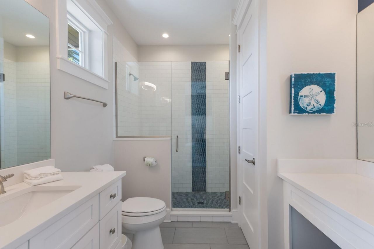 222 Willow Avenue, Anna Maria, FL 34216 Photo