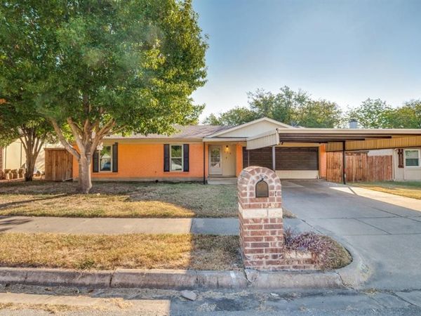 628 Thompson Street, Everman, TX 76140