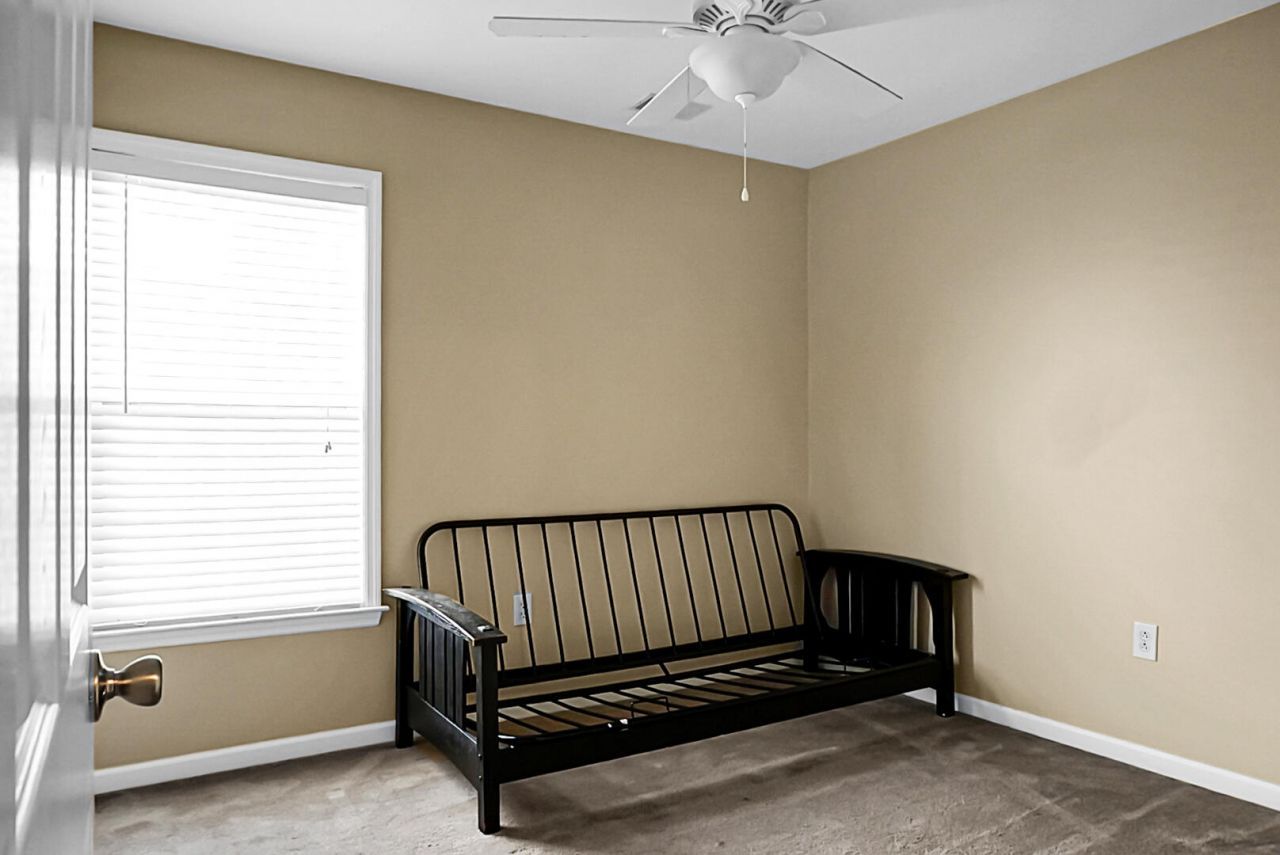 129 Mockernut Drive Photo 12