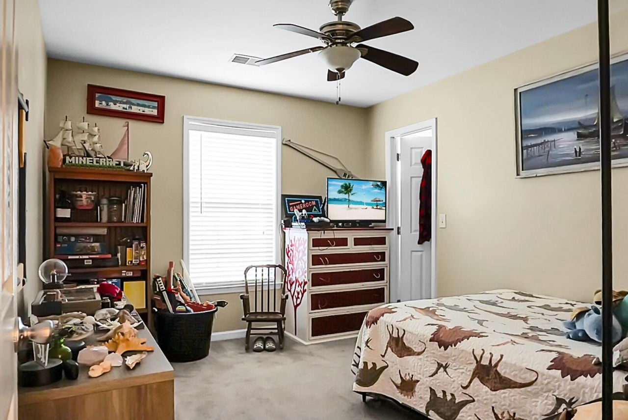 129 Mockernut Drive Photo 8