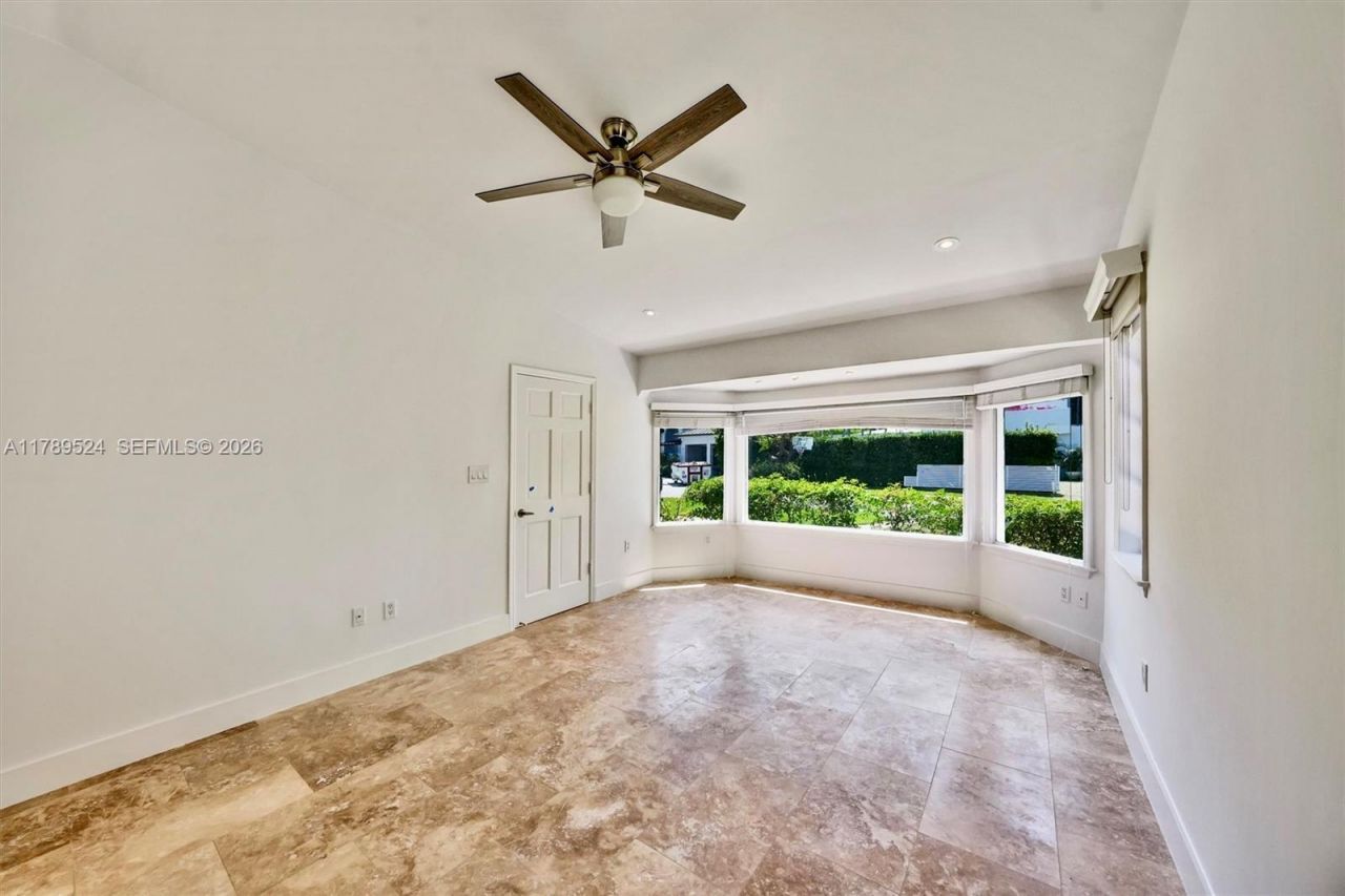 255 Ridgewood Rd, Key Biscayne, FL 33149 Photo