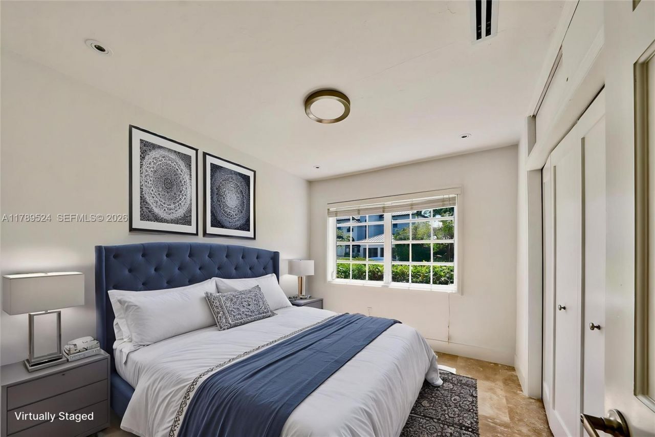 255 Ridgewood Rd, Key Biscayne, FL 33149 Photo