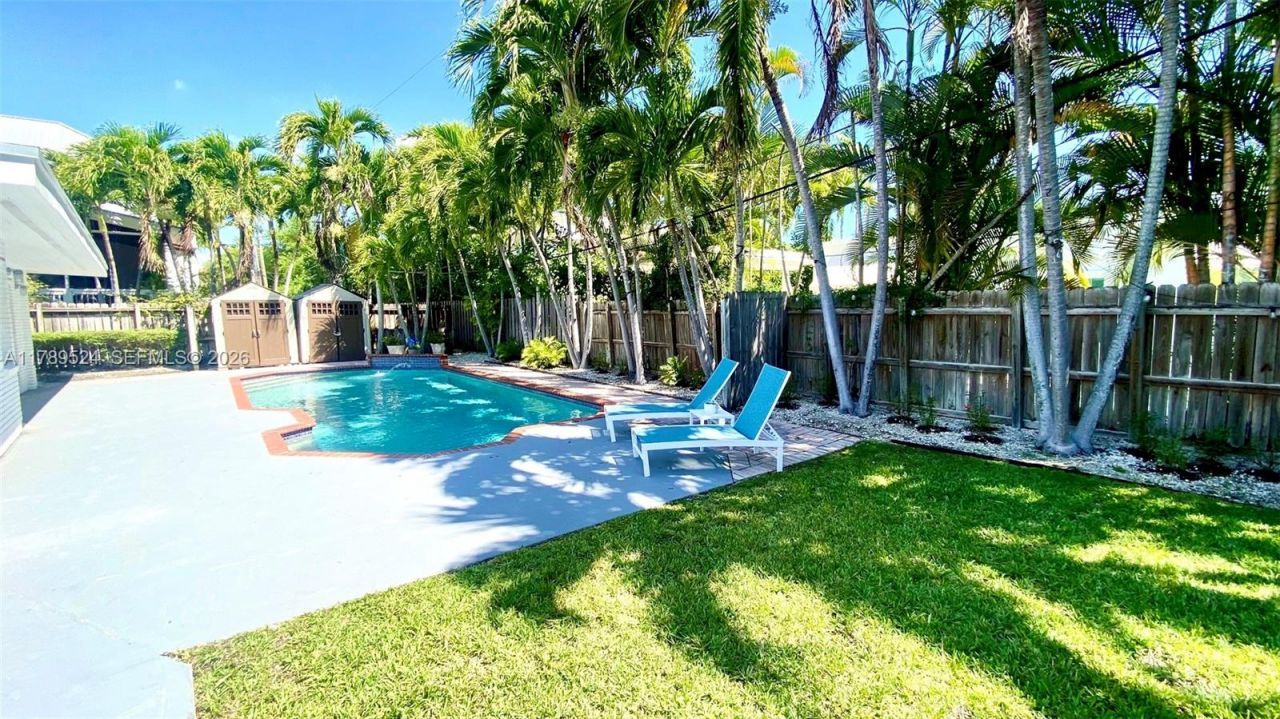 255 Ridgewood Rd, Key Biscayne, FL 33149 Photo