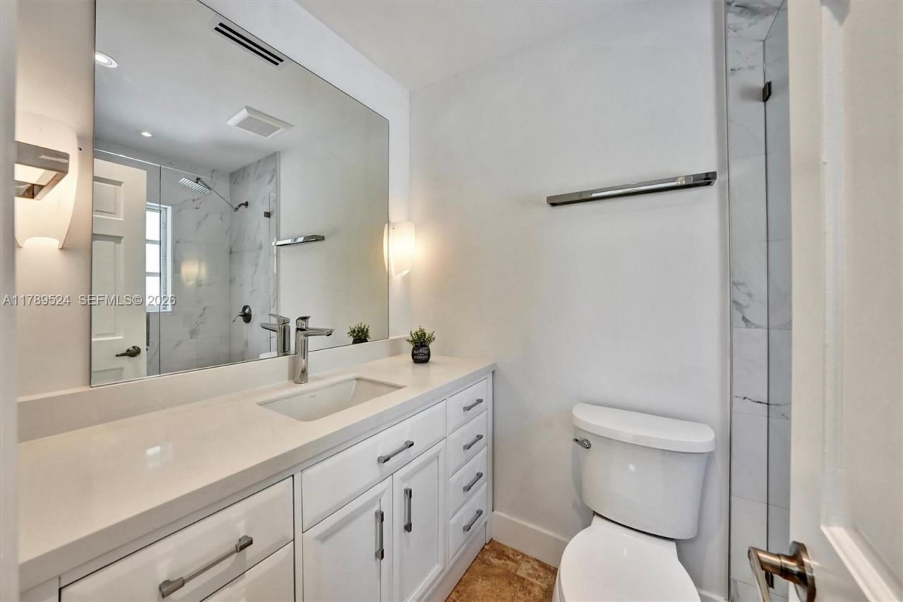 255 Ridgewood Rd, Key Biscayne, FL 33149 Photo