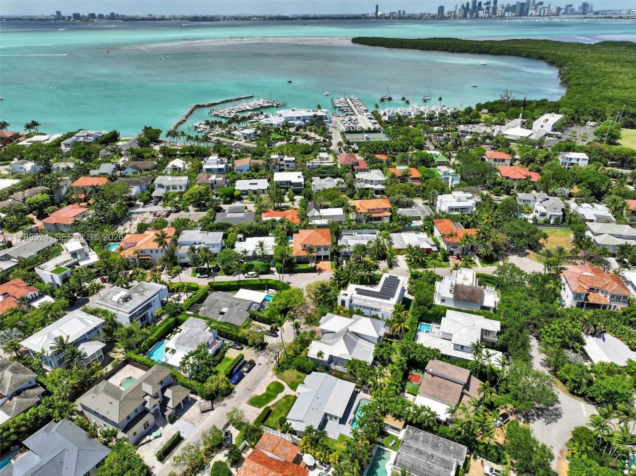 255 Ridgewood Rd, Key Biscayne, FL 33149 Photo