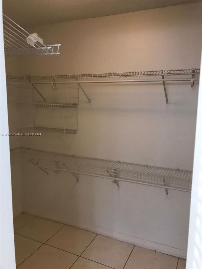 423 NE 210th Cir Ter, Unit 104-25, Miami, FL 33179 Photo