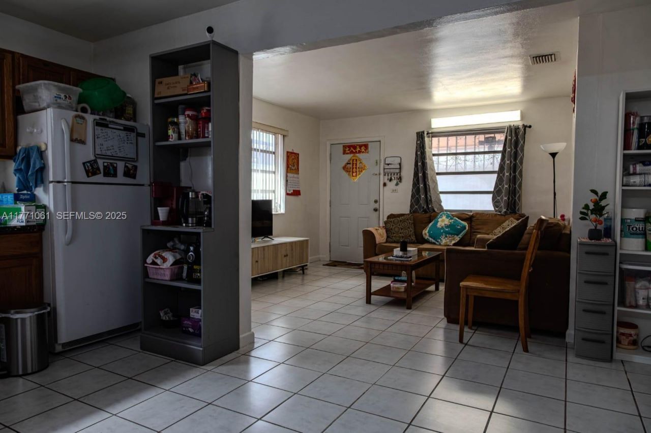 791 NW 22nd Pl, Miami, FL 33125 Photo