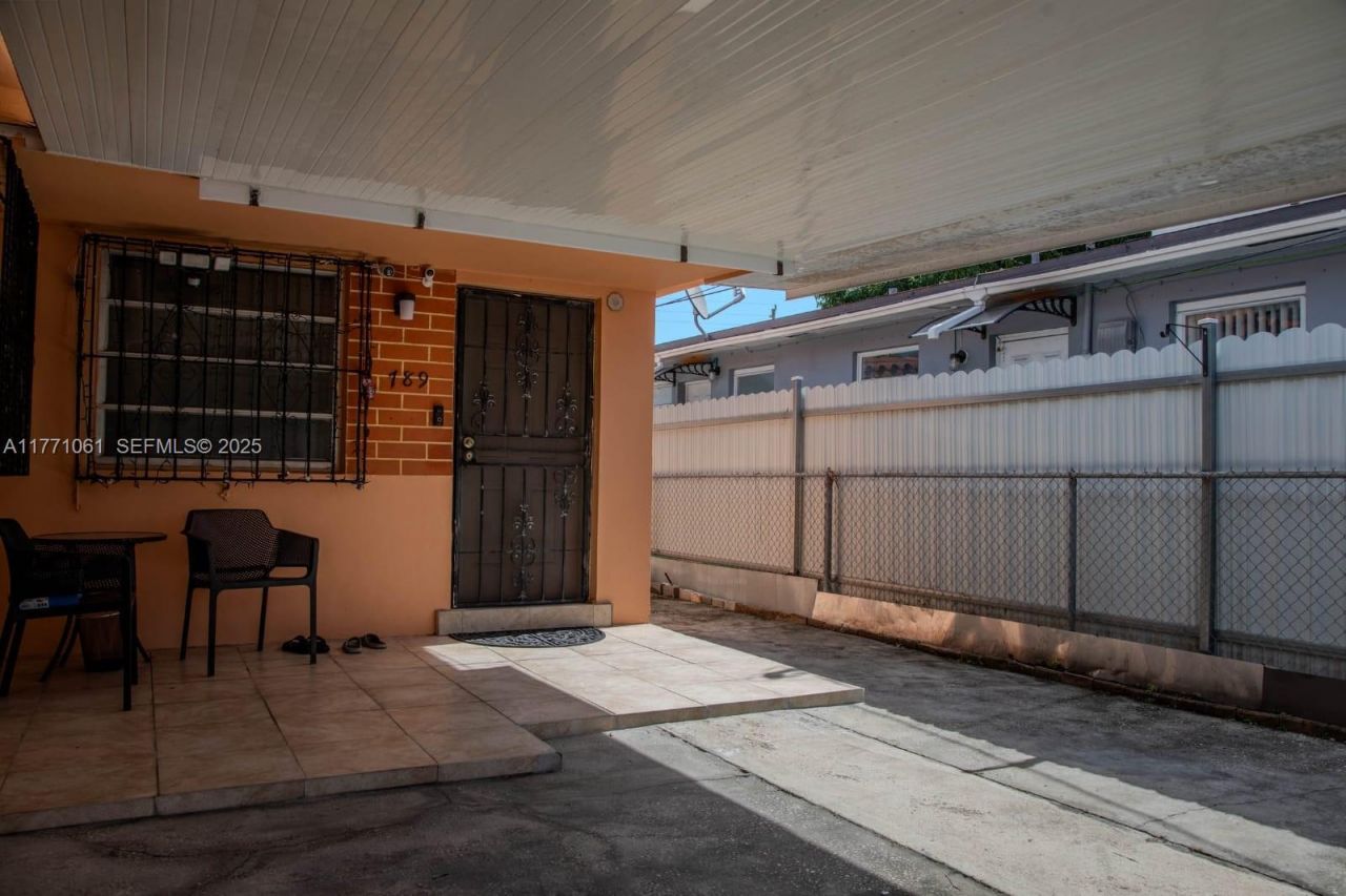 791 NW 22nd Pl, Miami, FL 33125 Photo