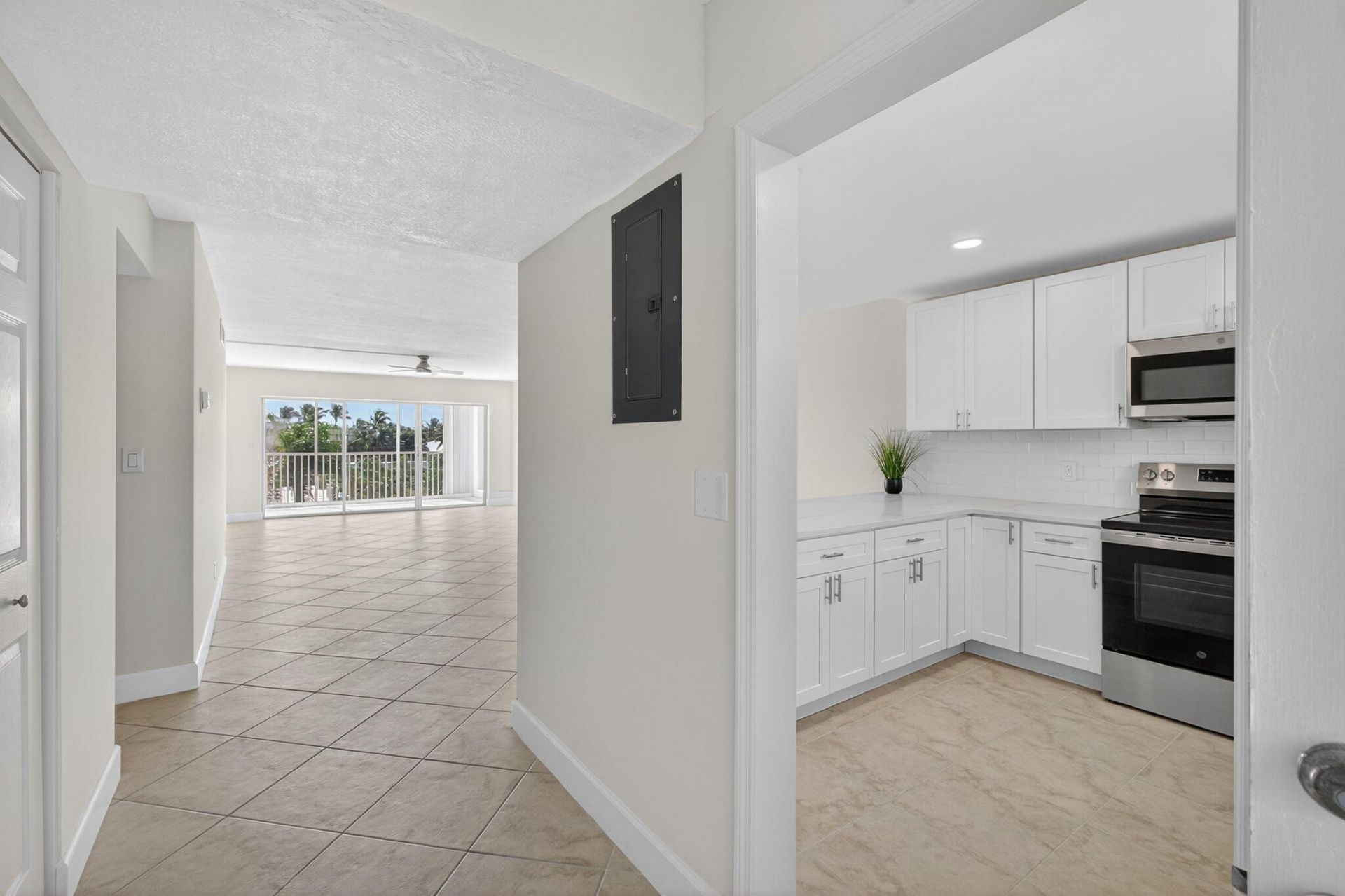 100 Waterway Road, Unit A304, Tequesta, FL 33469 Photo