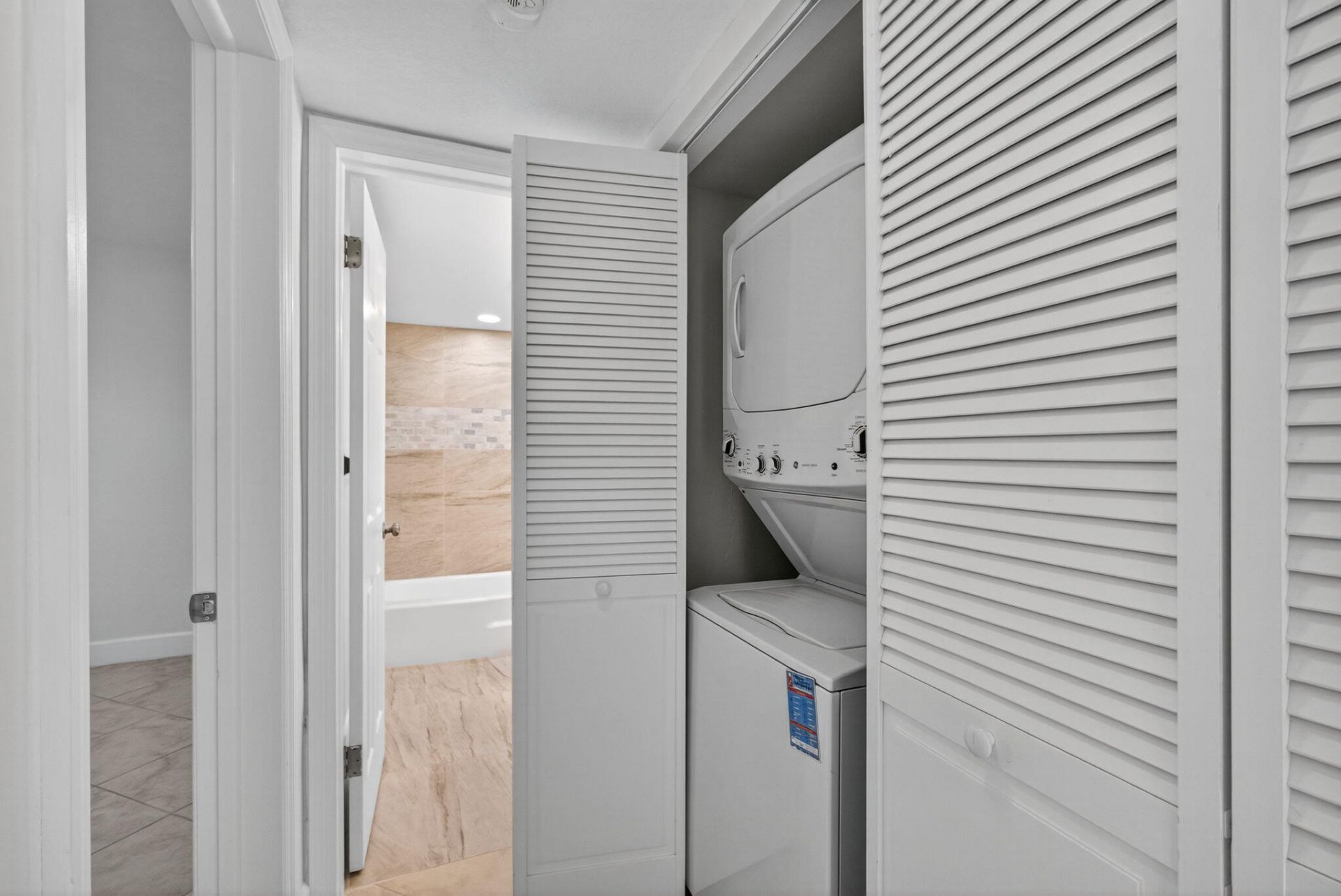 100 Waterway Road, Unit A304, Tequesta, FL 33469 Photo