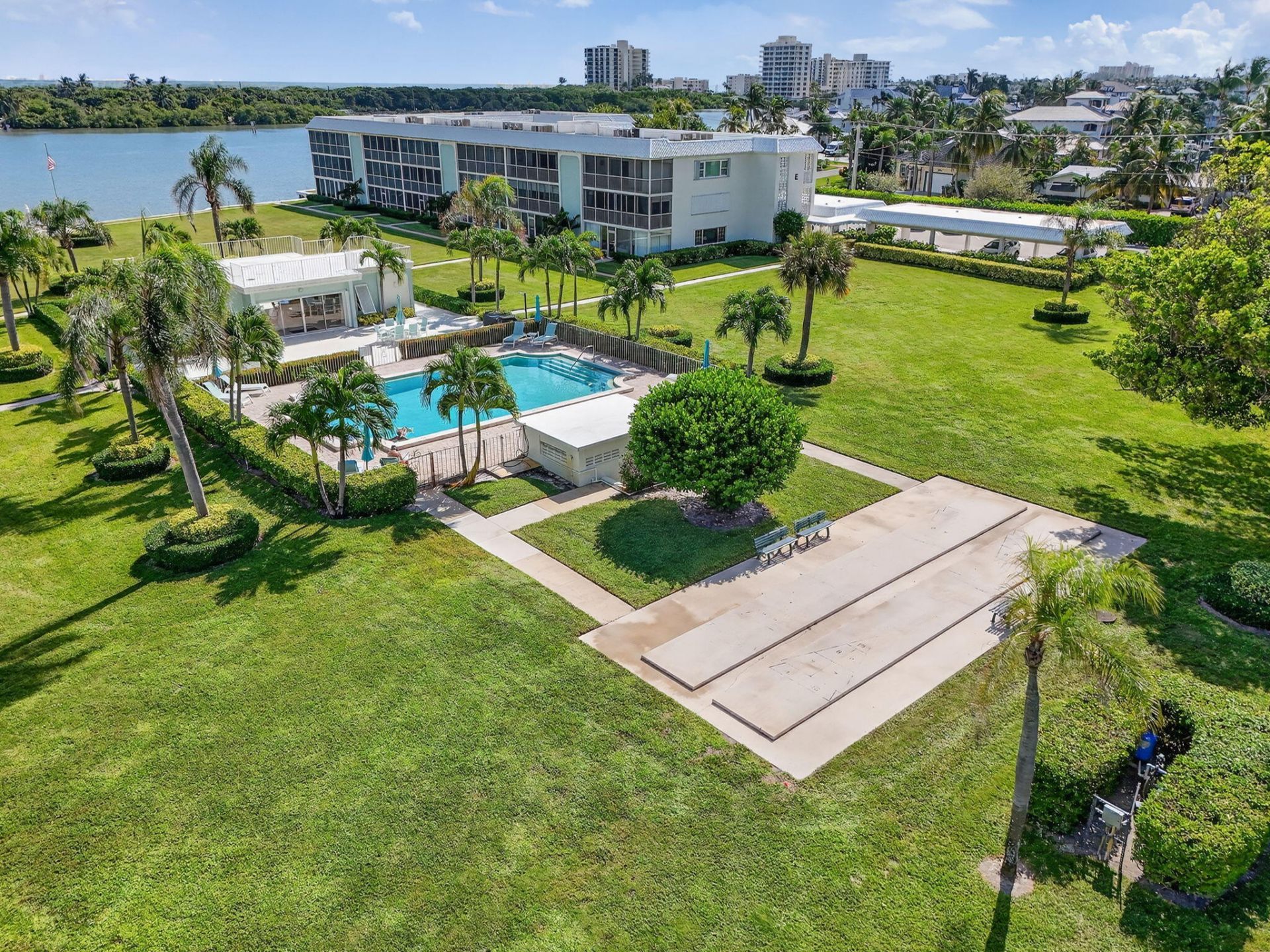 100 Waterway Road, Unit A304, Tequesta, FL 33469 Photo