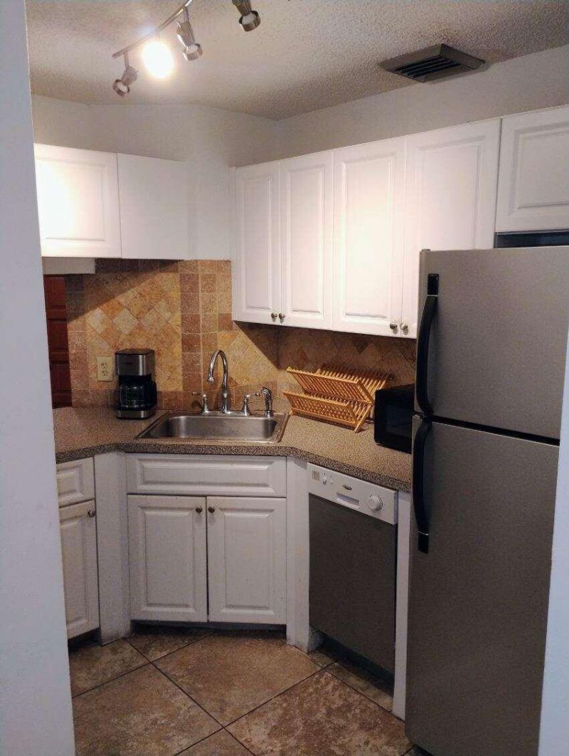 1827 Middle River Drive, Unit 4, Fort Lauderdale, FL 33305 Photo