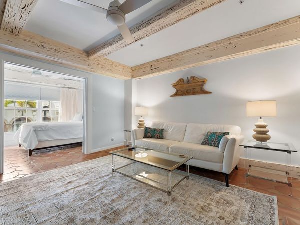 235 Sunrise Avenue, Unit 1109, Palm Beach, FL 33480