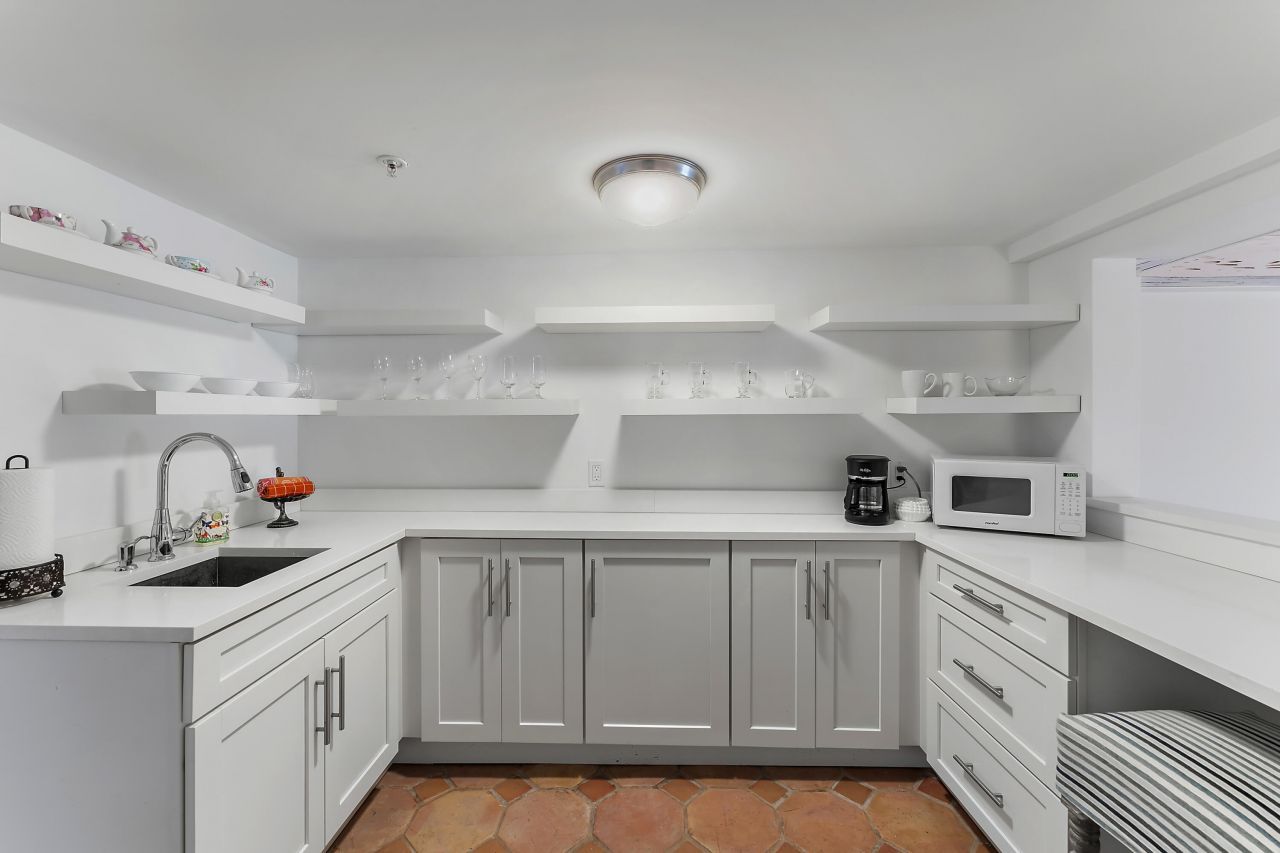 235 Sunrise Avenue, Unit 1109, Palm Beach, FL 33480 Photo