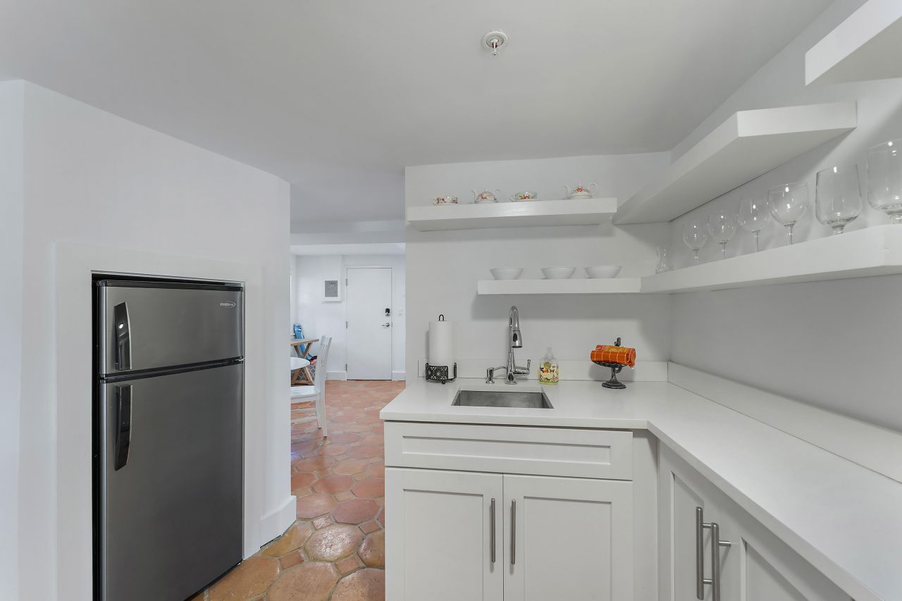 235 Sunrise Avenue, Unit 1109, Palm Beach, FL 33480 Photo