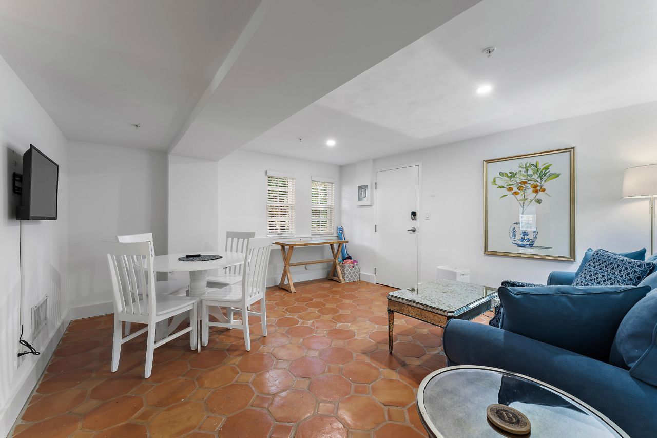 235 Sunrise Avenue, Unit 1109, Palm Beach, FL 33480 Photo