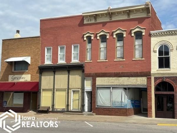 104 & 106 W Jefferson Street, Bloomfield, IA 52537