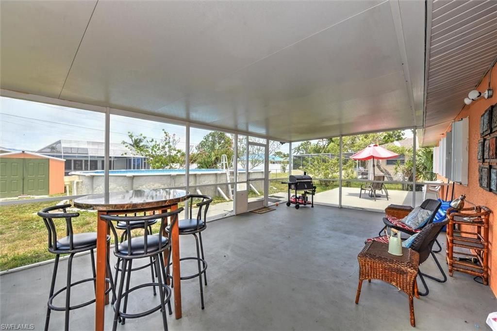 725 Sesame Ct, Cape Coral, FL 33904 Photo