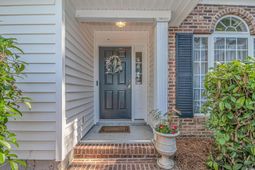 5 Old Barge Dr. photo 4