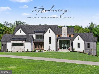 102 CALIA CIRCLE, HUMMELSTOWN, PA 17036