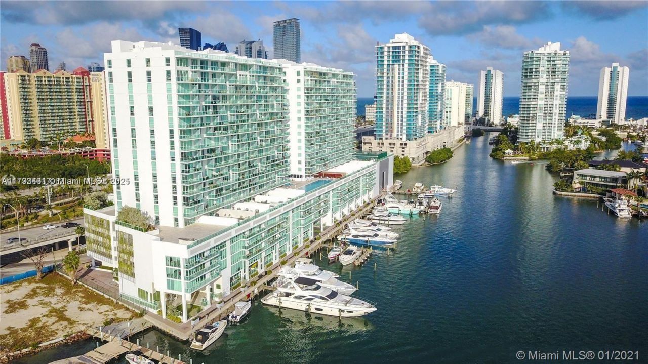 400 Sunny Isles Blvd, Sunny Isles Beach, FL 33160 Photo