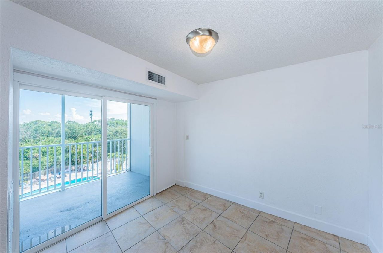 3315 58th Avenue S, Unit 509, Saint Petersburg, FL 33711 Photo