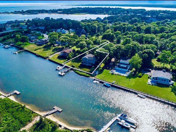 23 Nautilus Drive, Hampton Bays, NY 11946