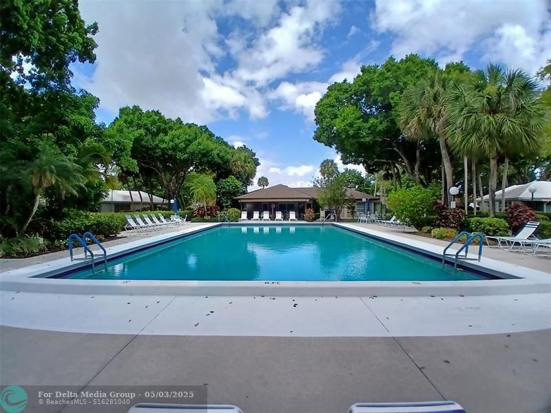 907 Cypress Terrace, Unit 104, Pompano Beach, FL 33069 Photo