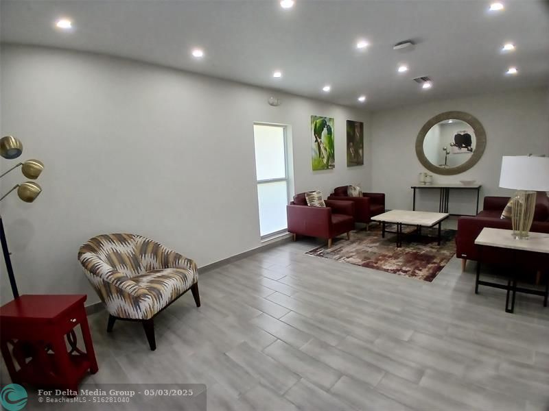 907 Cypress Terrace, Unit 104, Pompano Beach, FL 33069 Photo