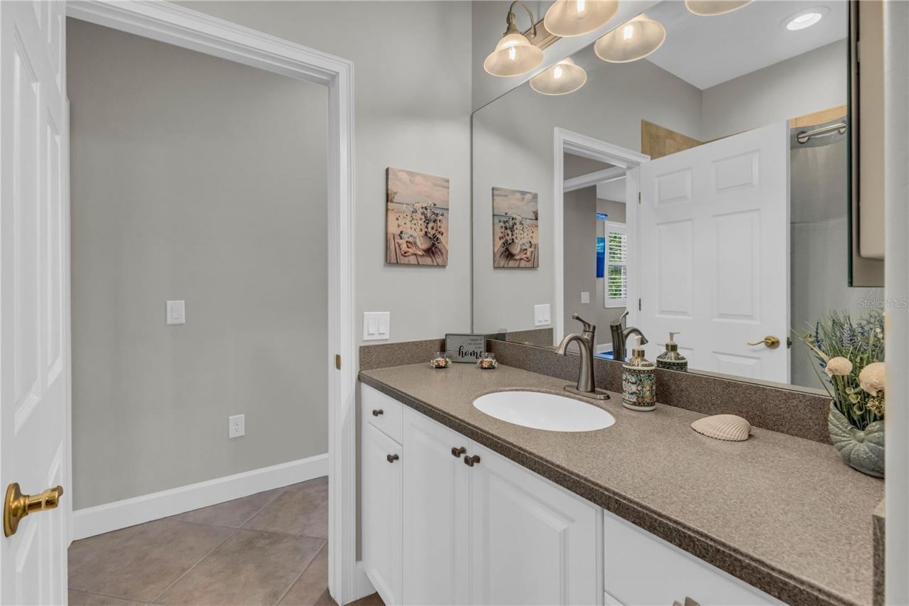 927 River Basin Court, Unit 201C, Bradenton, FL 34212 Photo