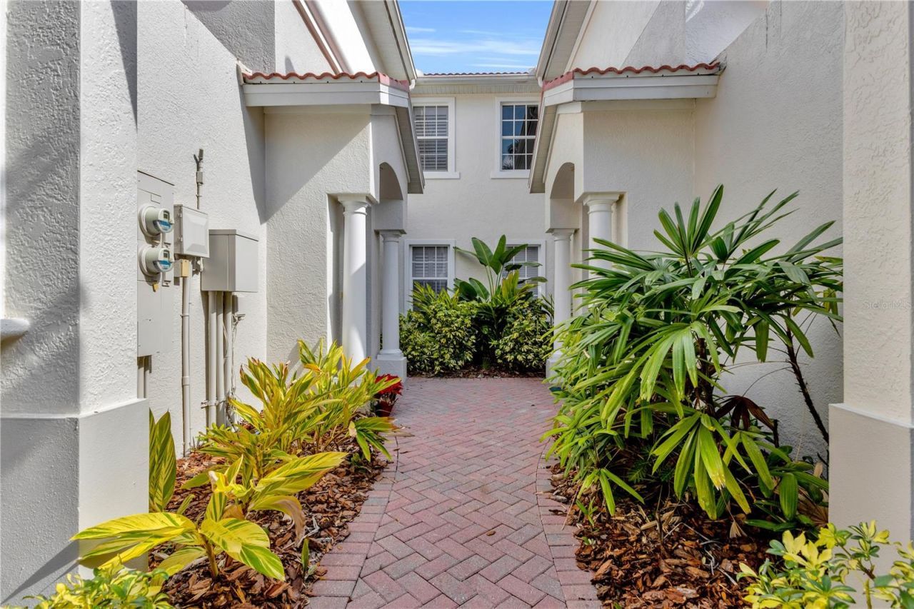 927 River Basin Court, Unit 201C, Bradenton, FL 34212 Photo