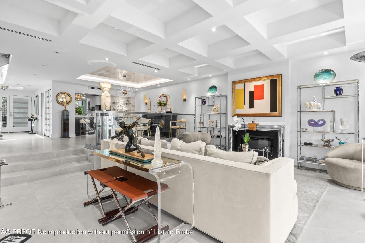 2335 S Ocean Boulevard, Unit C-9, Palm Beach, FL 33480 Photo