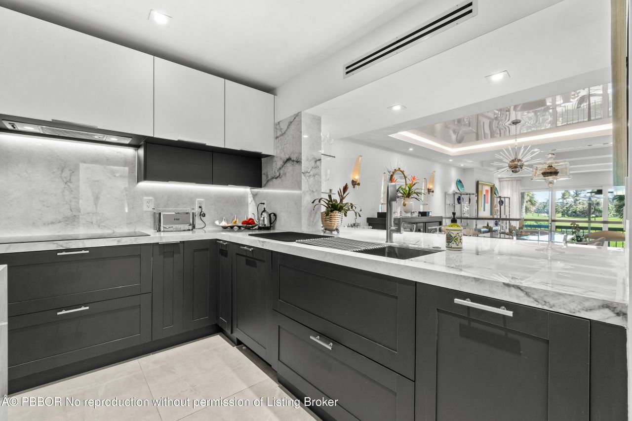 2335 S Ocean Boulevard, Unit C-9, Palm Beach, FL 33480 Photo