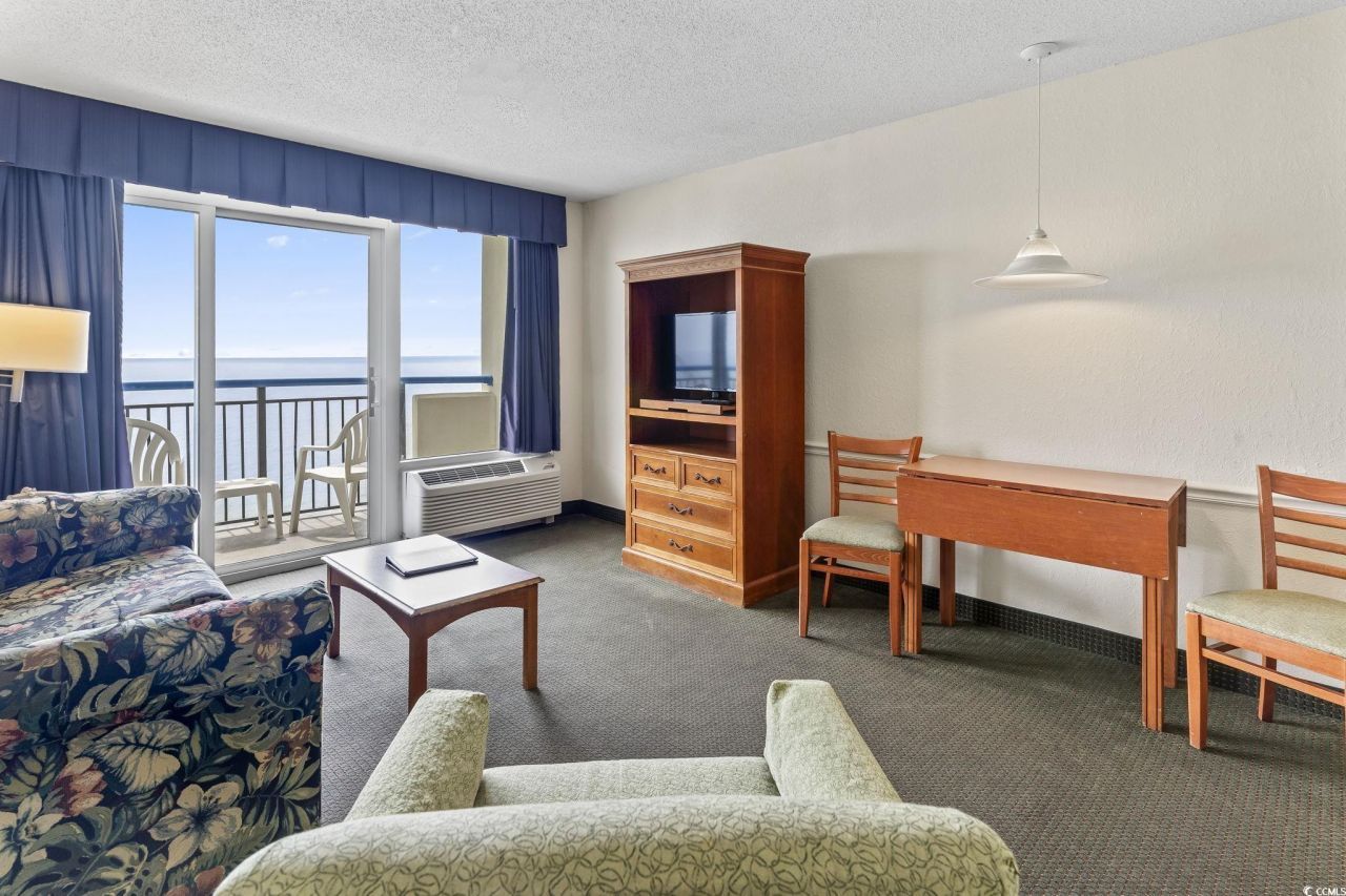 2300 N Ocean Blvd. Photo 18