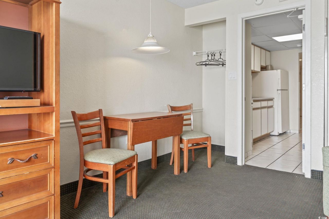 2300 N Ocean Blvd. Photo 22