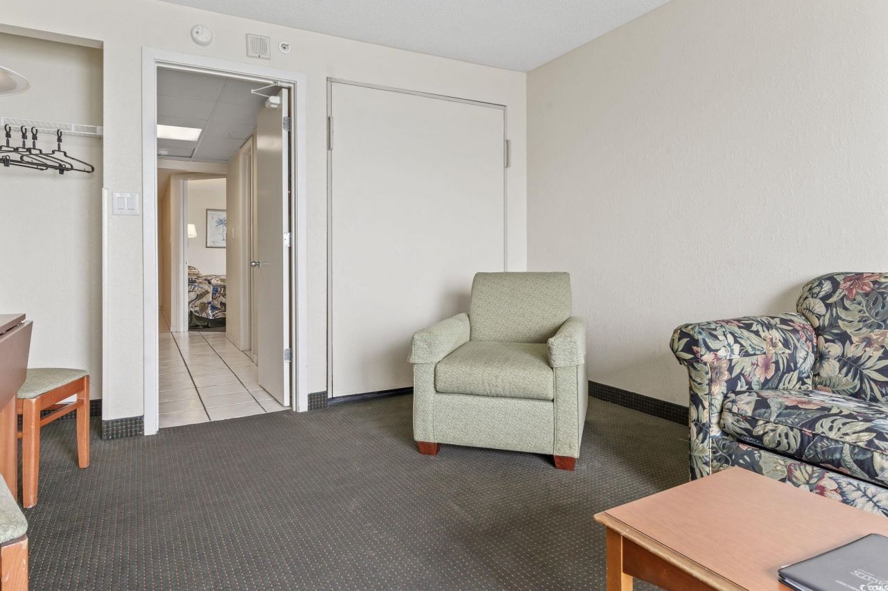 2300 N Ocean Blvd. Photo 29