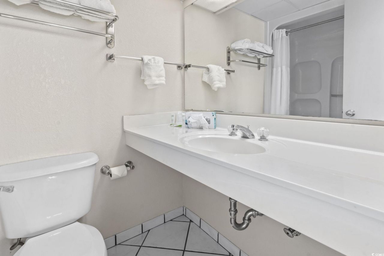 2300 N Ocean Blvd. Photo 4