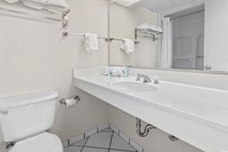 2300 N Ocean Blvd. photo 4