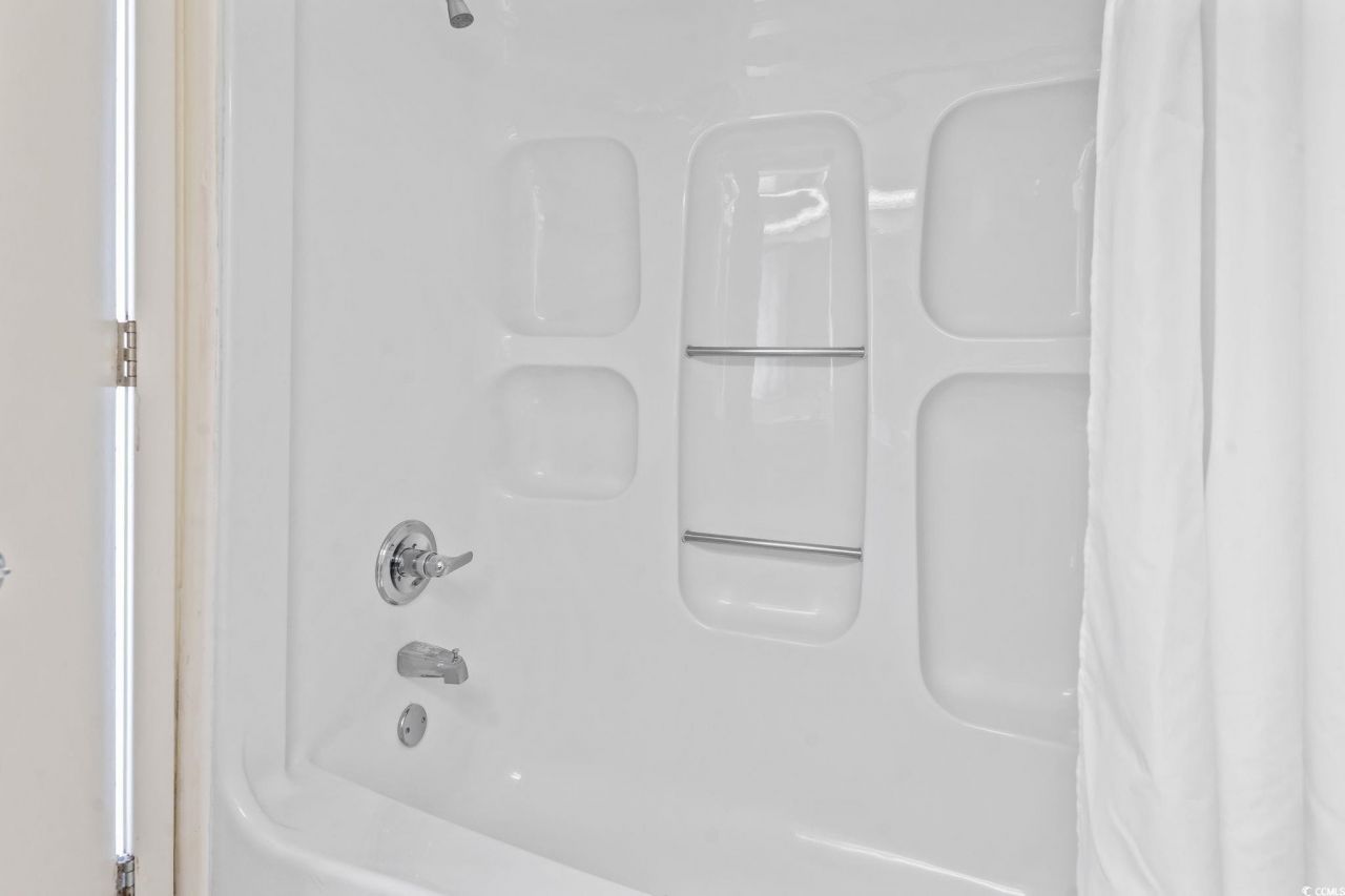 2300 N Ocean Blvd. Photo 5